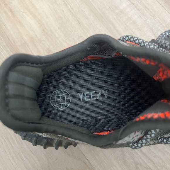 adidas gazelle silver green womens Yeezy Boost 350 V2 CORE BLACK RED KIDS
